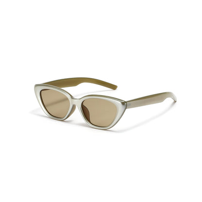 Women Cat-Eye Sunglasses with Transparent Design Bowlift