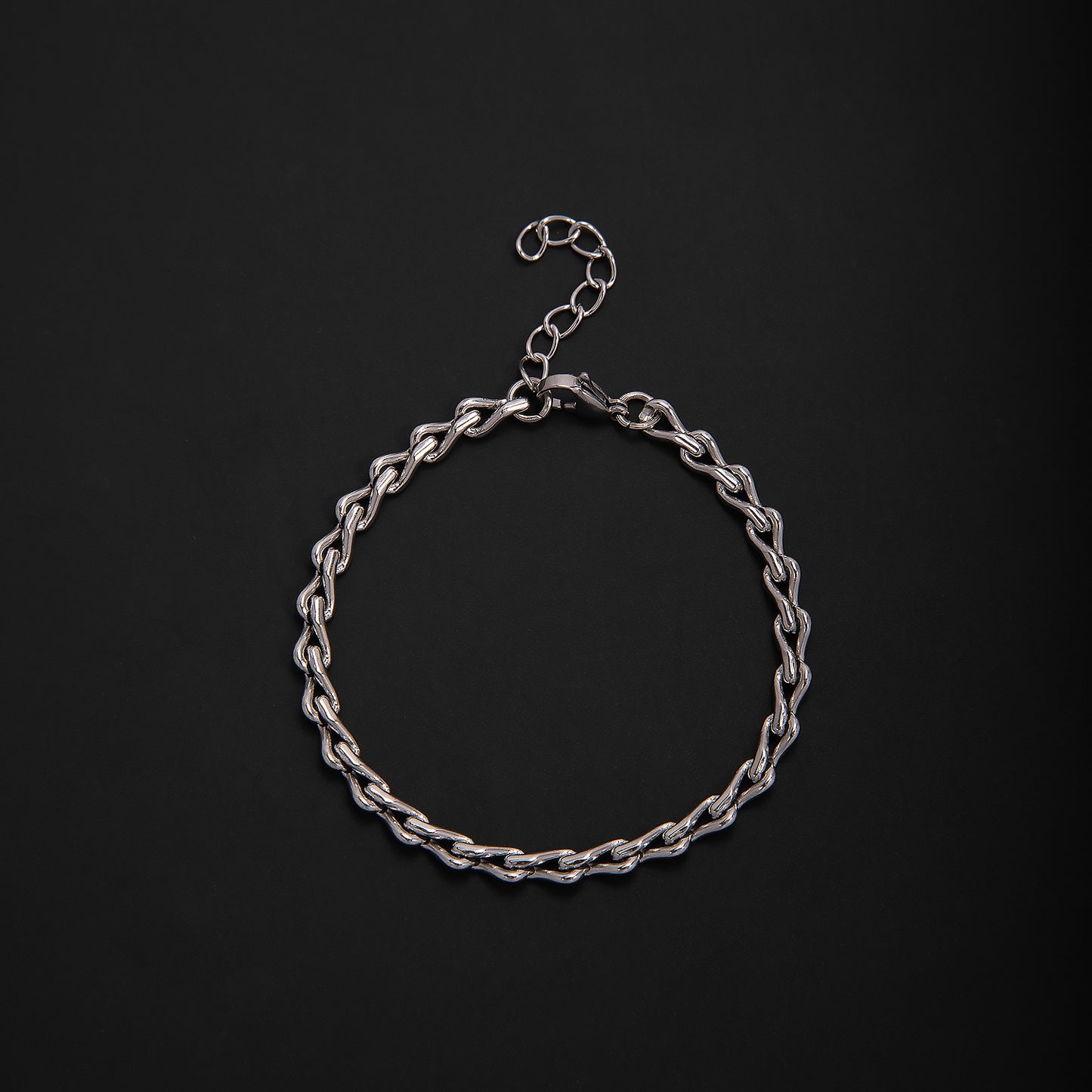 Elegant Geometric Link Bracelet Acalora