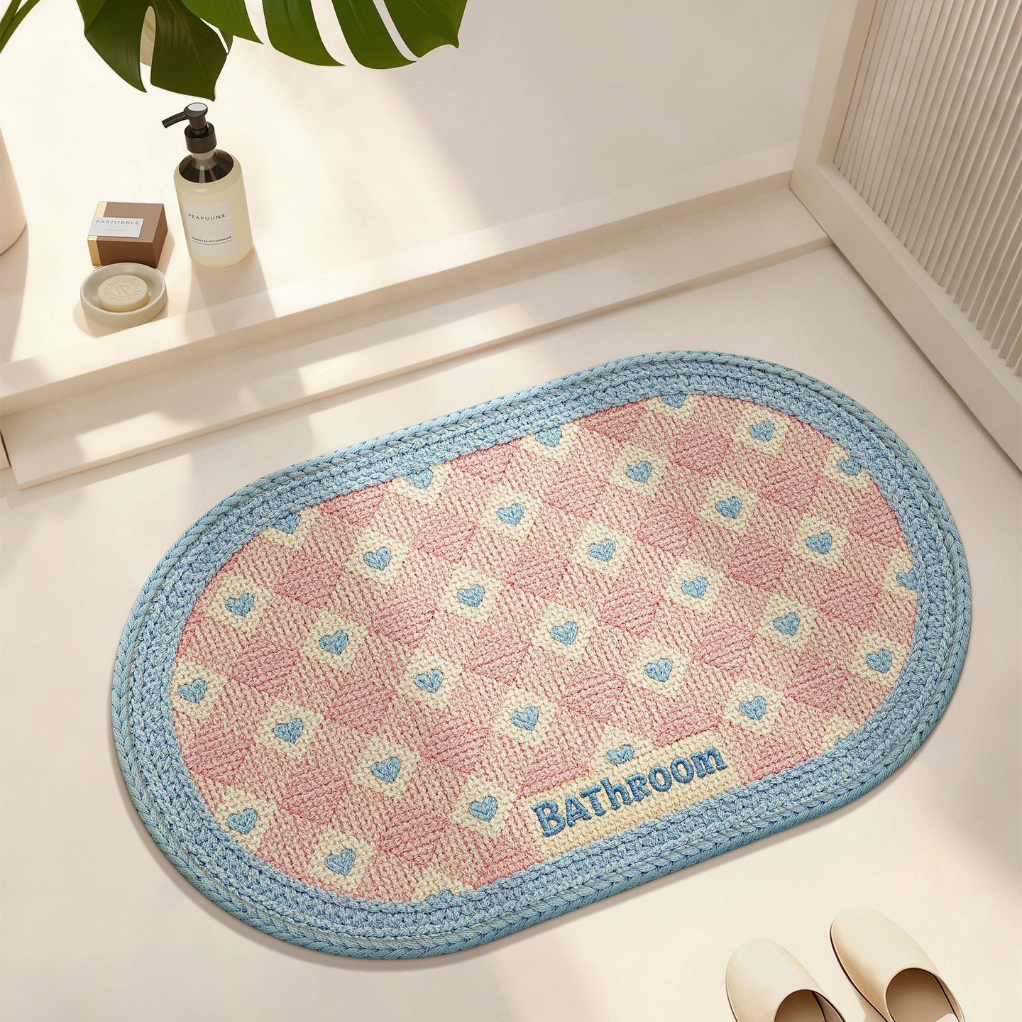 Heart-Patterned Bathroom Mat