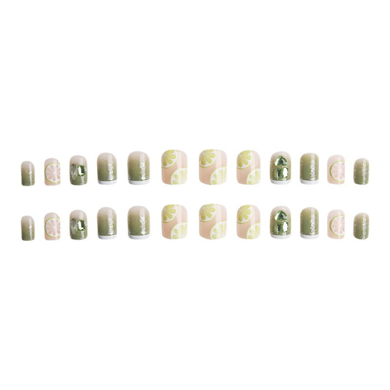Artificial nail set with elegant crystal embellishments Acalora