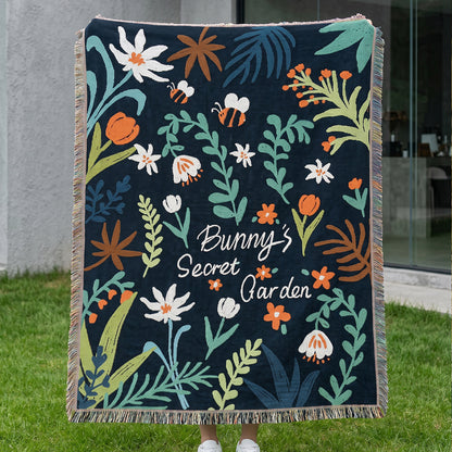 Floral-Themed Decorative Throw Blanket