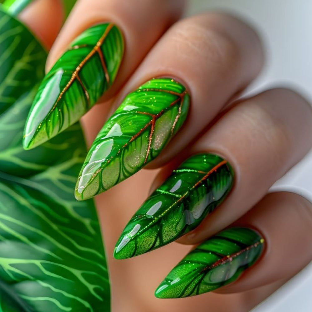 Artistic Nail Art Acalora