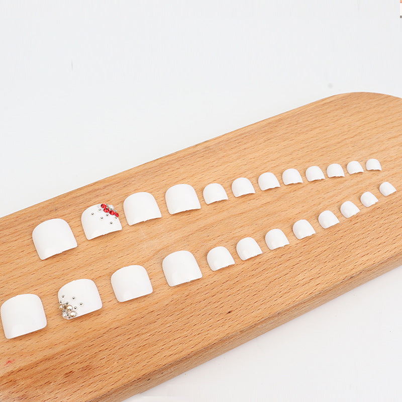Decorative White Press-On Nail Tips Set Acalora