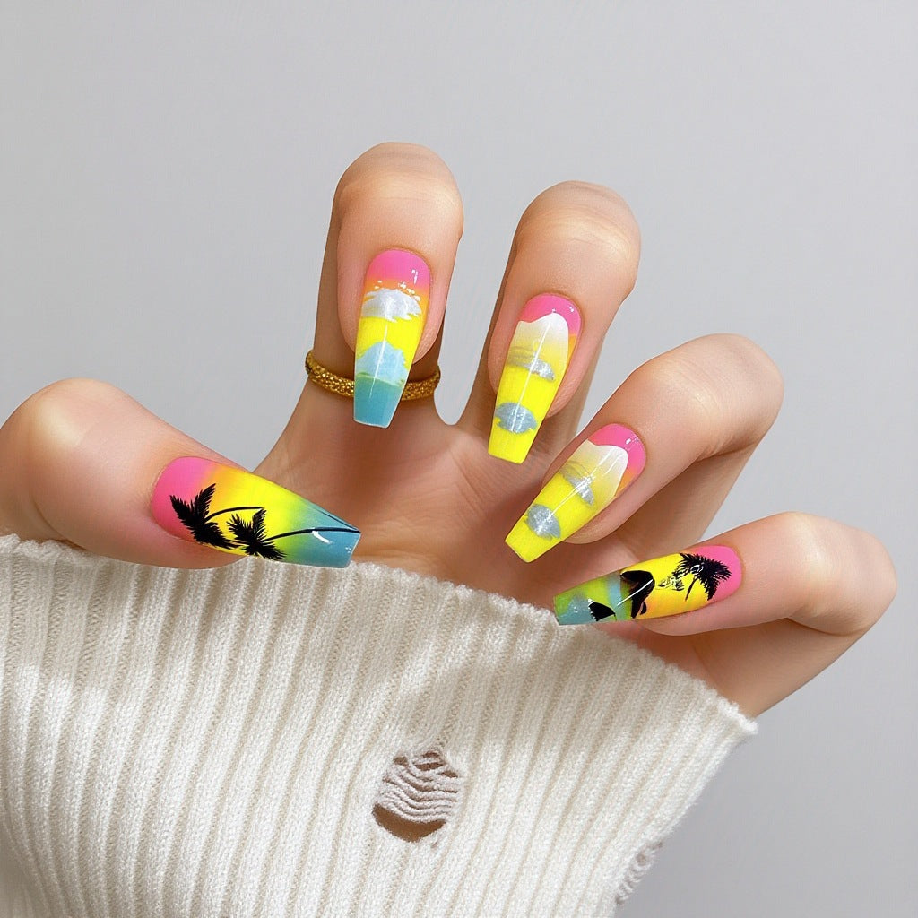 Artificial nails with glamorous glitter design and high gloss finish Acalora