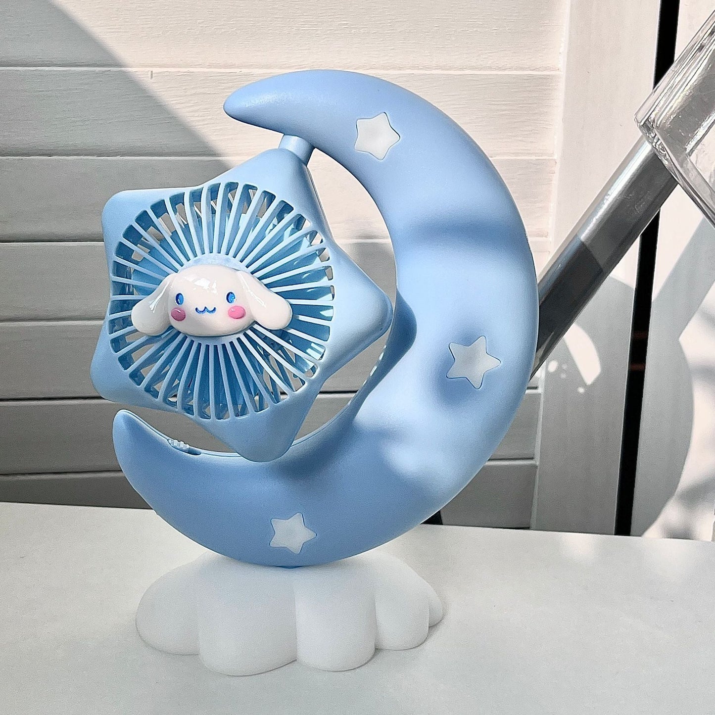 Ladies' Cute Design Table Fan Brehn