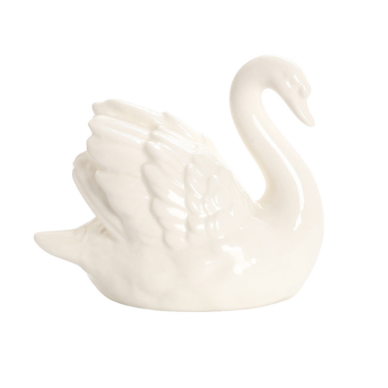 Elegant ceramic swan figure Acalora