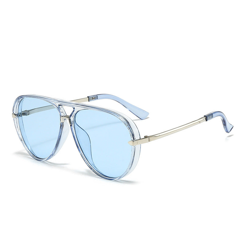 Women Pilot Sunglasses with Modern Metal Frame and UV Protection Bowlift