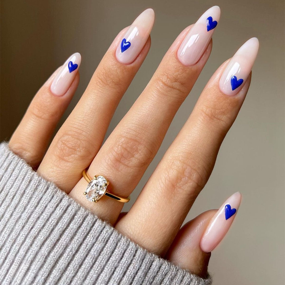 Heart-Embellished Press-On Nail Set Acalora