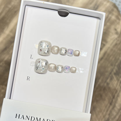 Decorative Crystal-Embellished Hair Clip Set Acalora