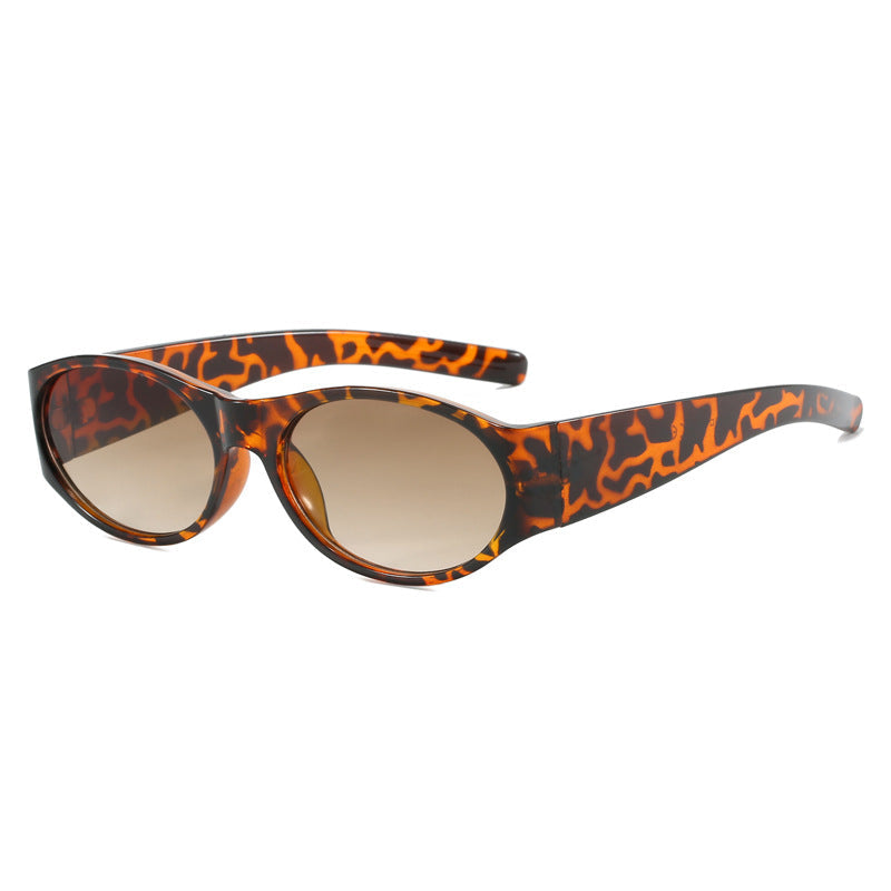 Women's fashionable sunglasses with elegant, oval design and UV protection Bowlift