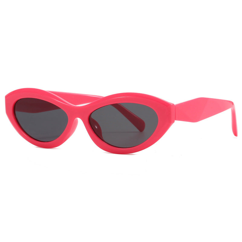 Women's Cat-Eye Sunglasses with Wide Frame and UV Protection Bowlift