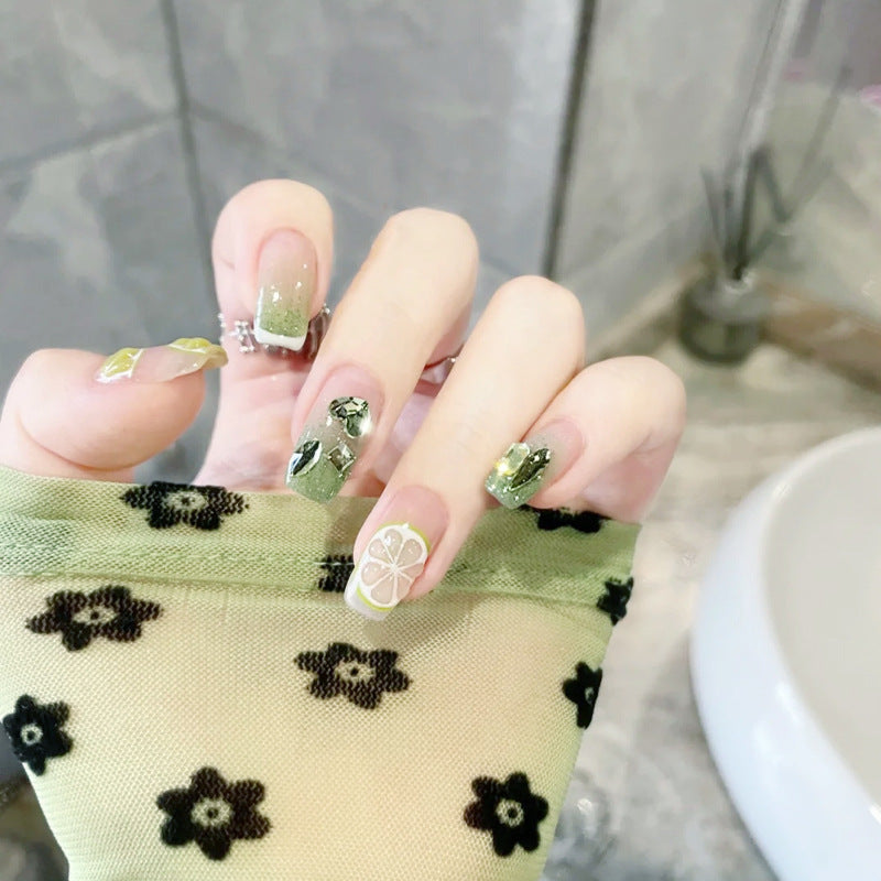 Artificial nail set with elegant crystal embellishments Acalora
