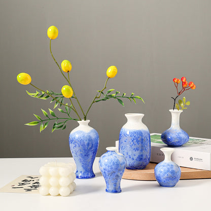 Elegant Floral Design Ceramic Vase