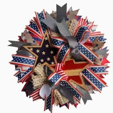 Unisex decorative country house door wreath with overlapping wooden stars and multiple ribbon bows Kalsten