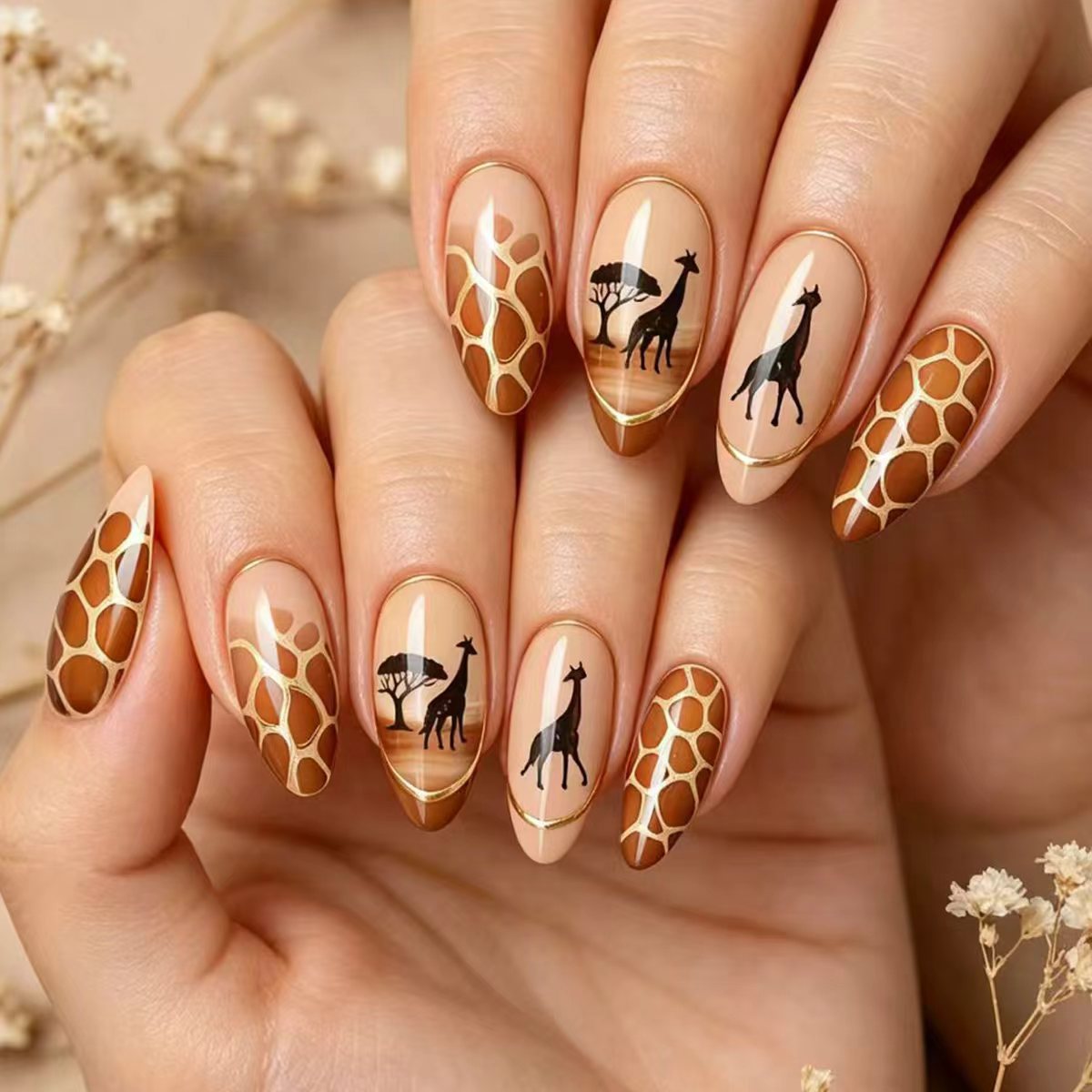 Artistic Safari-Themed Nail Art Acalora