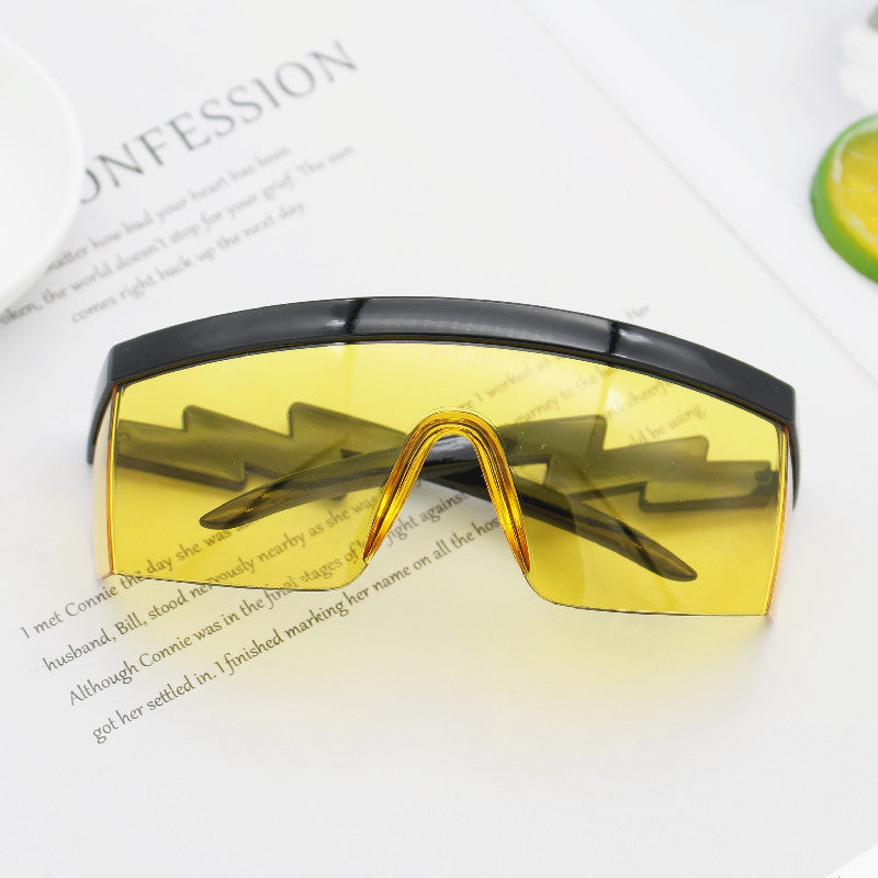 Women's safety glasses in modern design Bowlift
