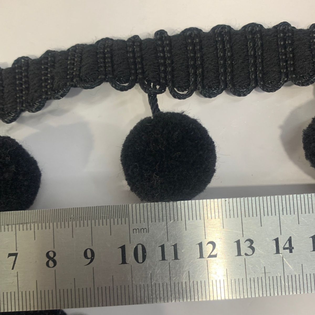 Decorative Pompon Belt Acalora