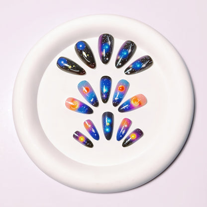 Celestial Galaxy-Themed Nail Art Acalora