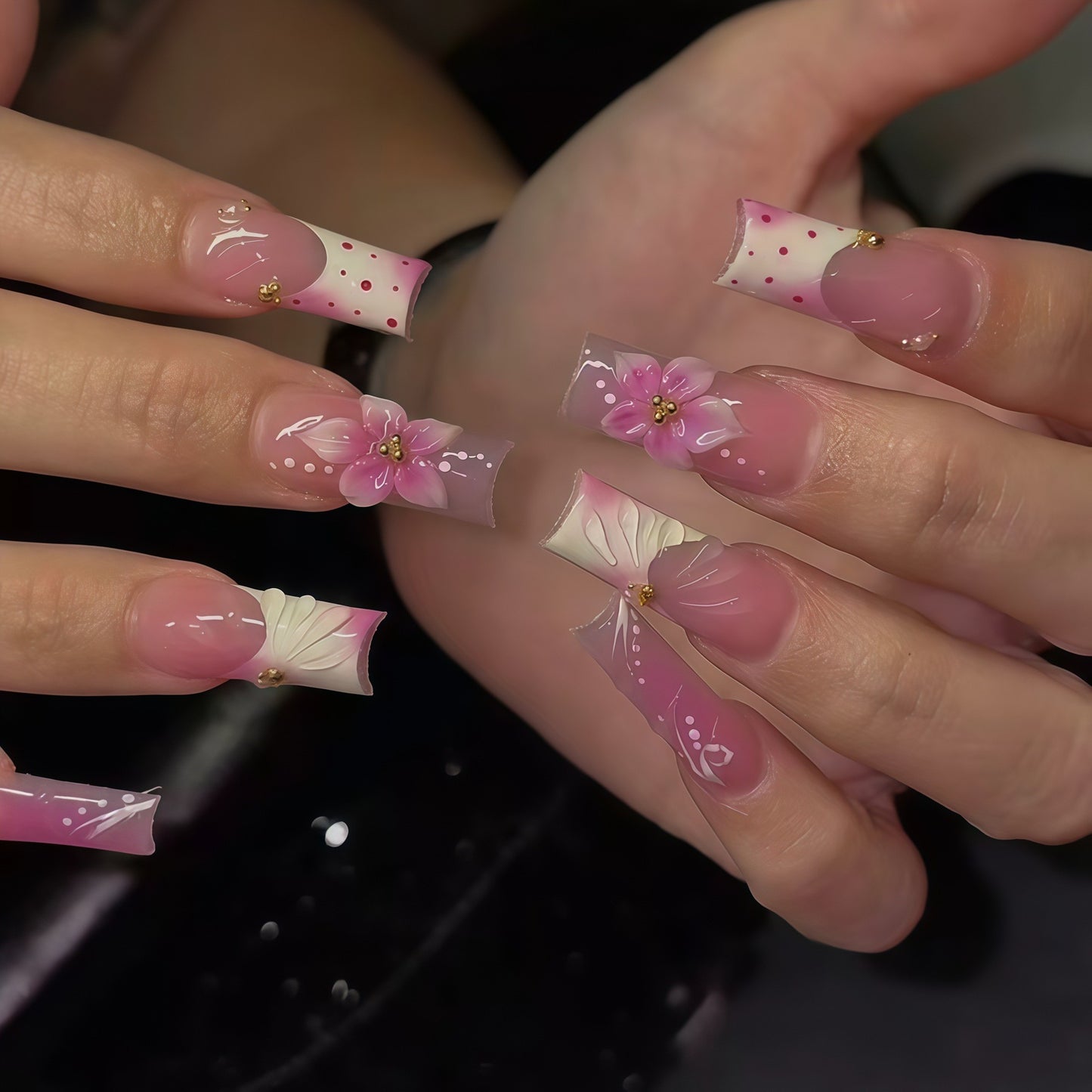 Floral Artisan Press-On Nail Set Acalora