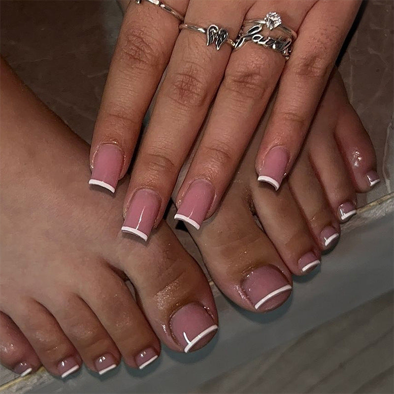 Elegant French Tip Press-On Nails Set Acalora