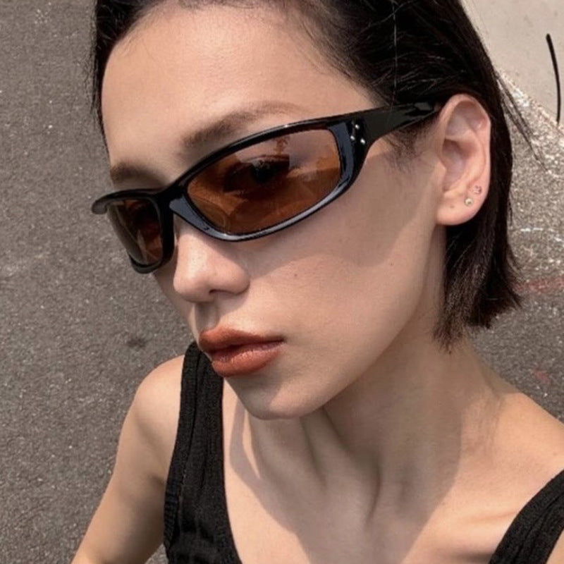 Women's Sporty Sunglasses with ergonomic frame and UV protection Karnz