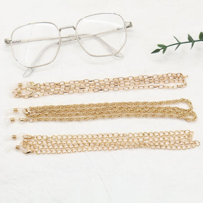 Modern Chain Eyewear Holder Acalora