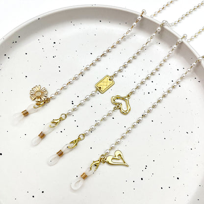Heart-Shaped Beaded Eyewear Chain Acalora