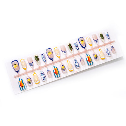 Artistic Themed Press-On Nail Set Acalora