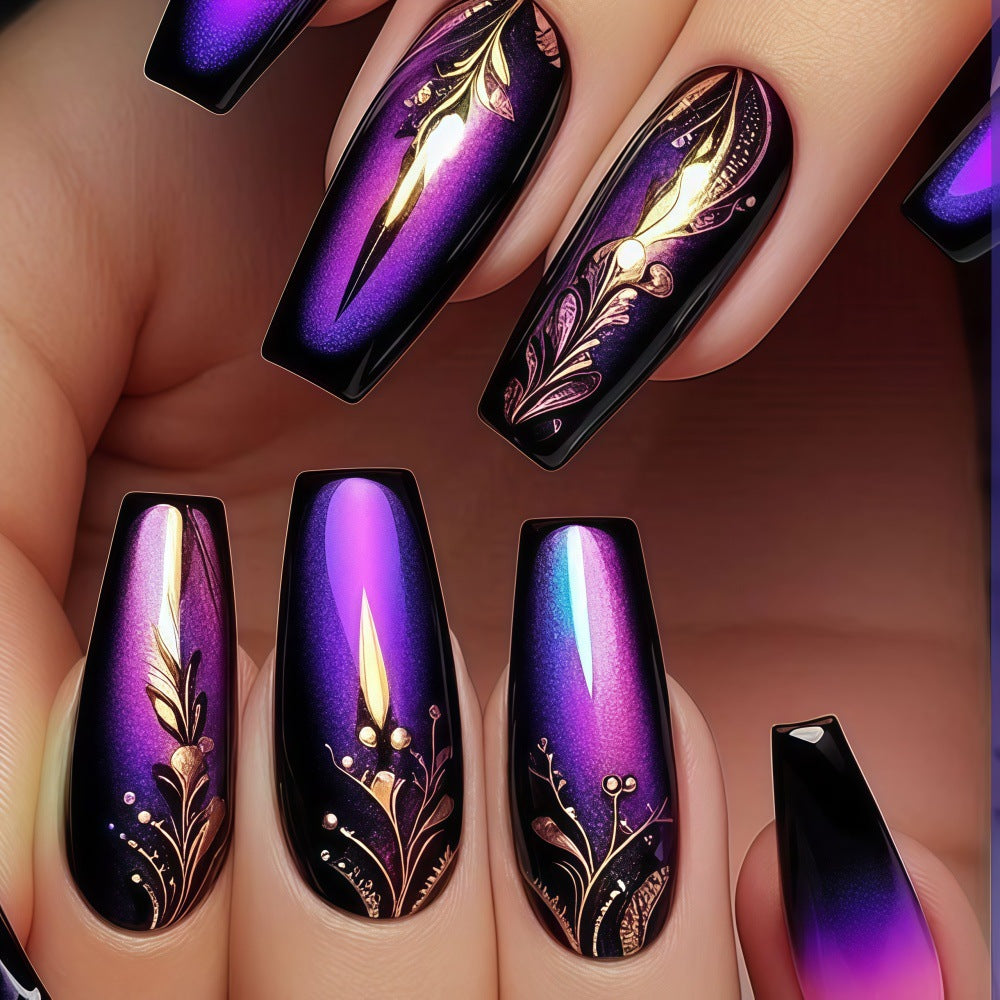 Artificial nails in elegant ombré design with gold accents Acalora