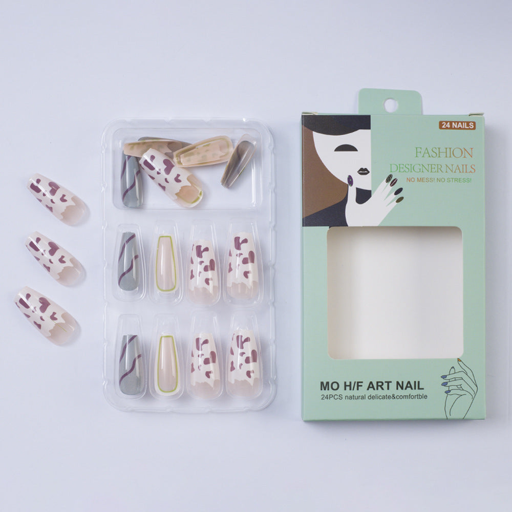 Artificial nails in modern design with geometric patterns Acalora