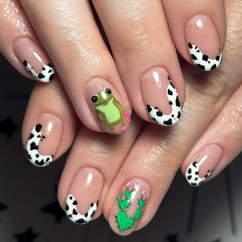 Playful Animal-Themed Press-On Nail Art Acalora