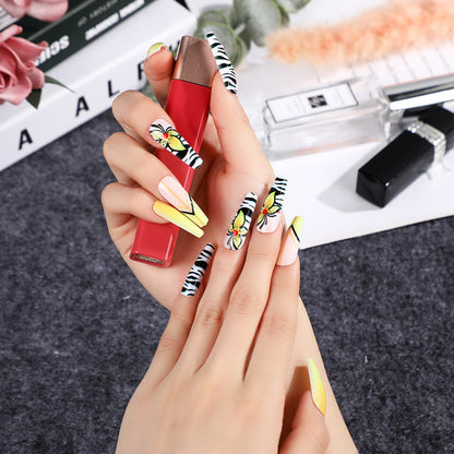 Creative press-on nails with flower and animal designs Acalora
