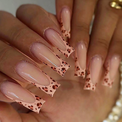 Stylish Leopard Print Press-On Nail Set Acalora