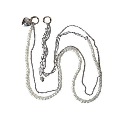 Elegant Beaded Eyewear Chain Acalora