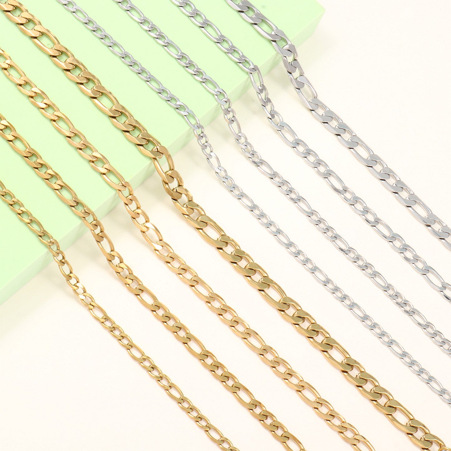Classic Curb Link Chain Necklace Acalora
