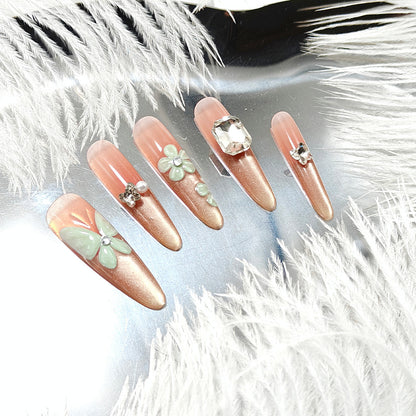Artificial nails in floral design Acalora