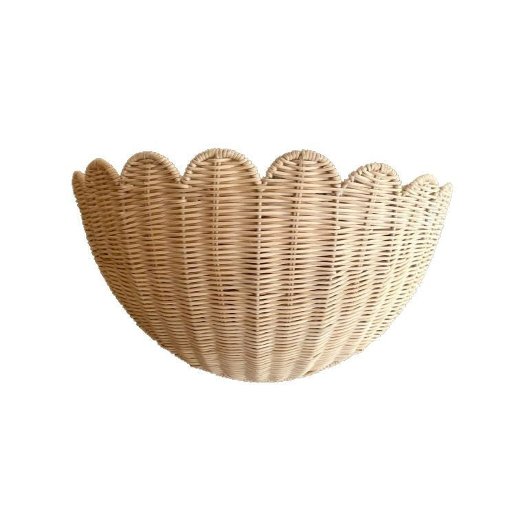 Handcrafted Basket in Shell Design Acalora