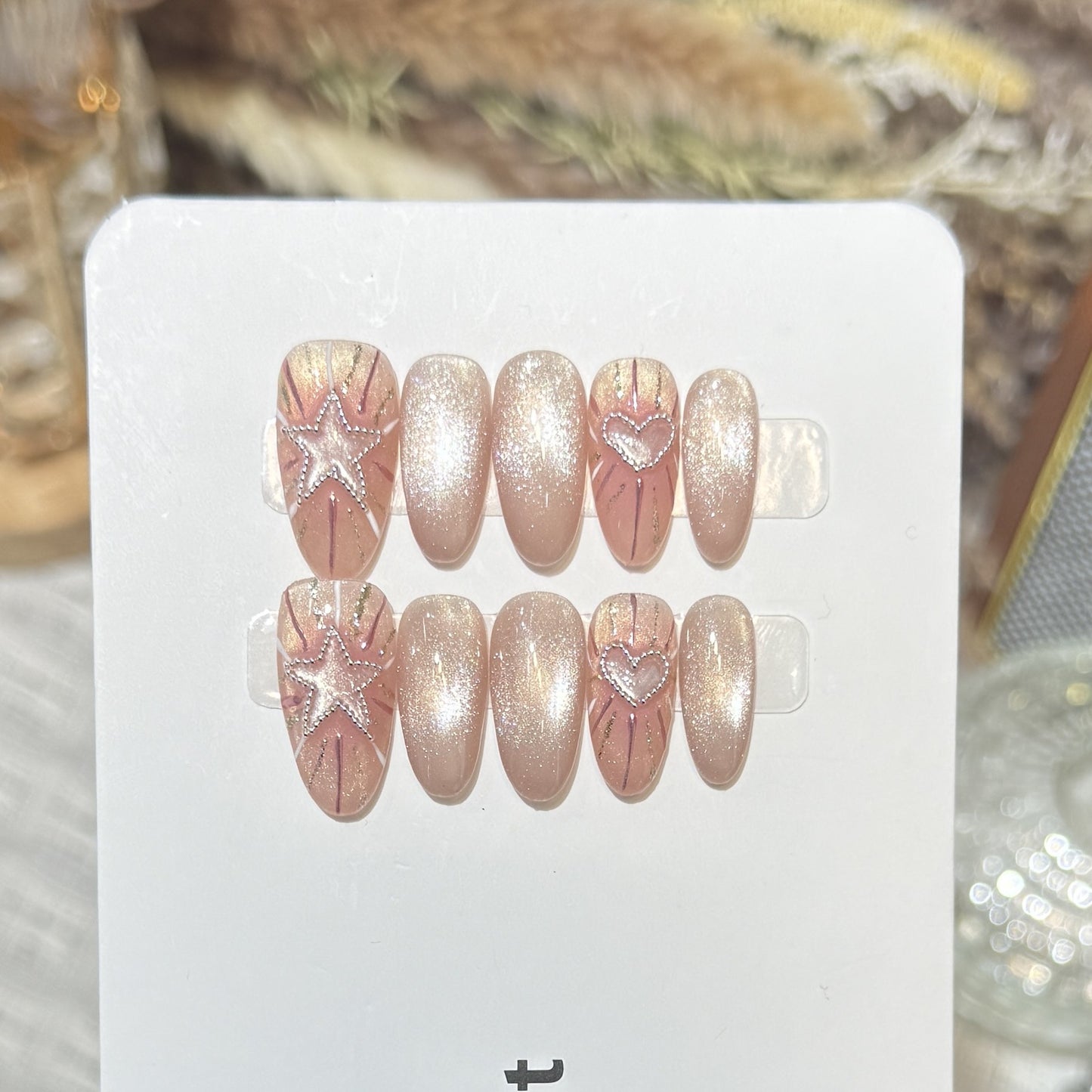 Fashionable Press-On Nail Set with Glamorous Star and Heart Designs Acalora