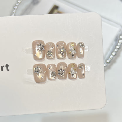 Elegant Press-On Nail Art Set with Sparkling Accents Acalora