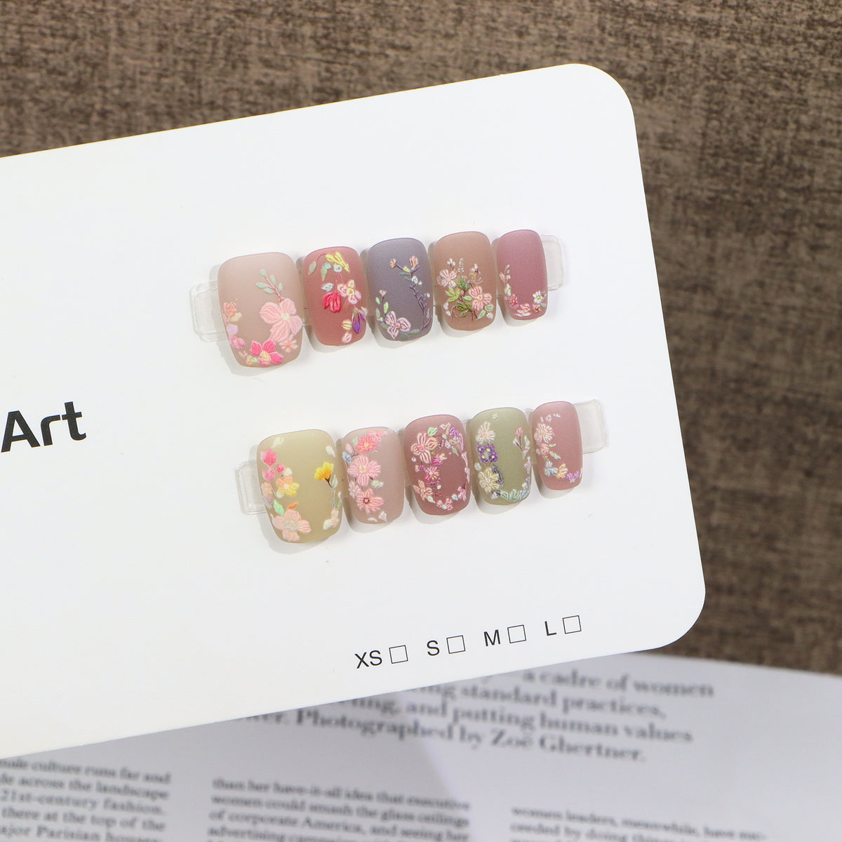 Artisan Flower-Designed Press-On Nail Set Acalora