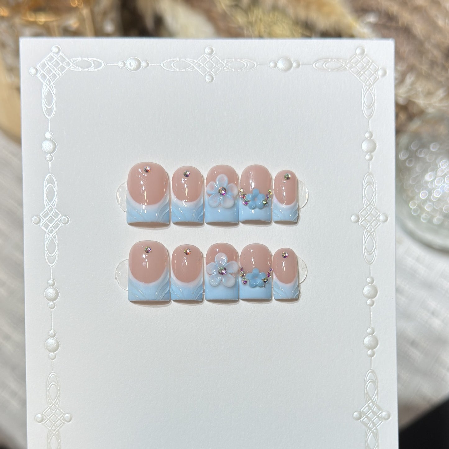 Floral Fantasy Press-On Nail Art Set Acalora