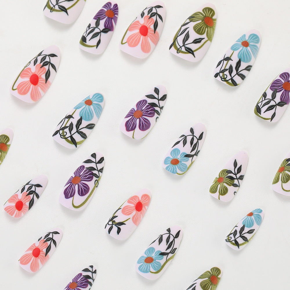 Artificial nails with floral accent Acalora