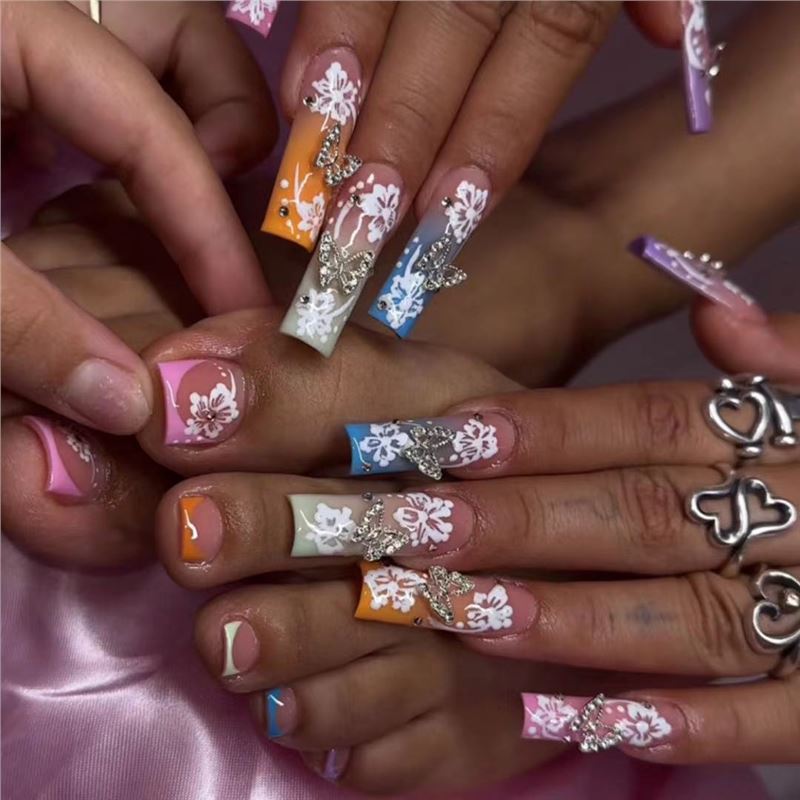 Artistic Floral Press-On Nail Art Acalora