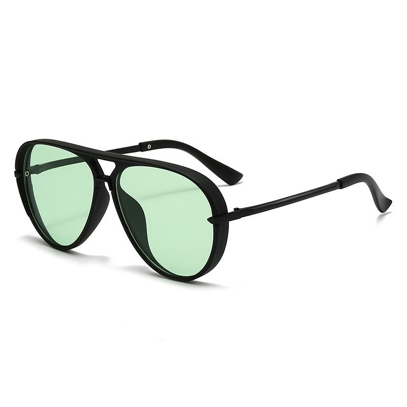 Women Pilot Sunglasses with Modern Metal Frame and UV Protection Bowlift