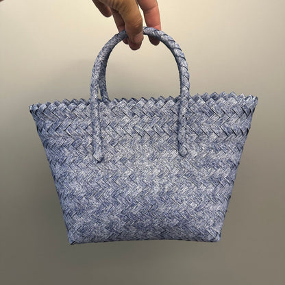Handcrafted straw bag Acalora