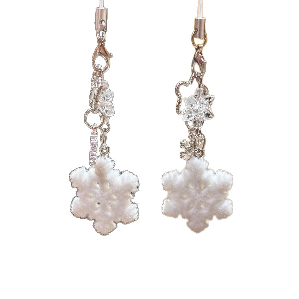 Winter-Themed Mobile Phone Charm Acalora
