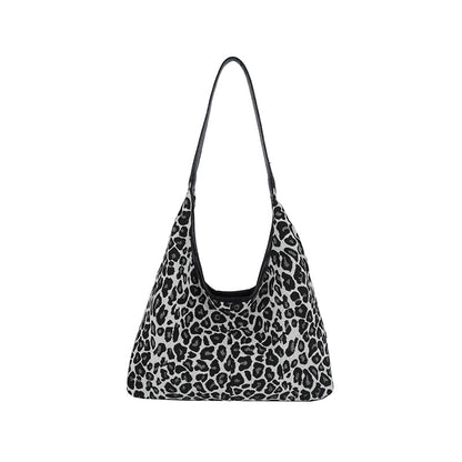 Stylish Leopard Print Hobo Bag Acalora