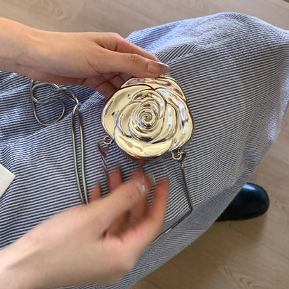 Elegantly Crafted Rose-Shaped Crossbody Bag Acalora