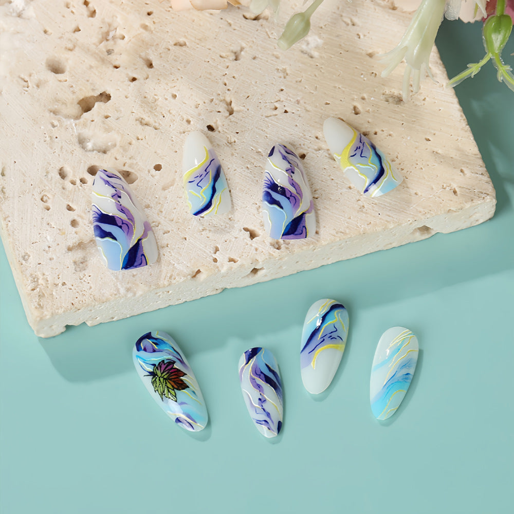 Artificial nails in elegant floral design Acalora