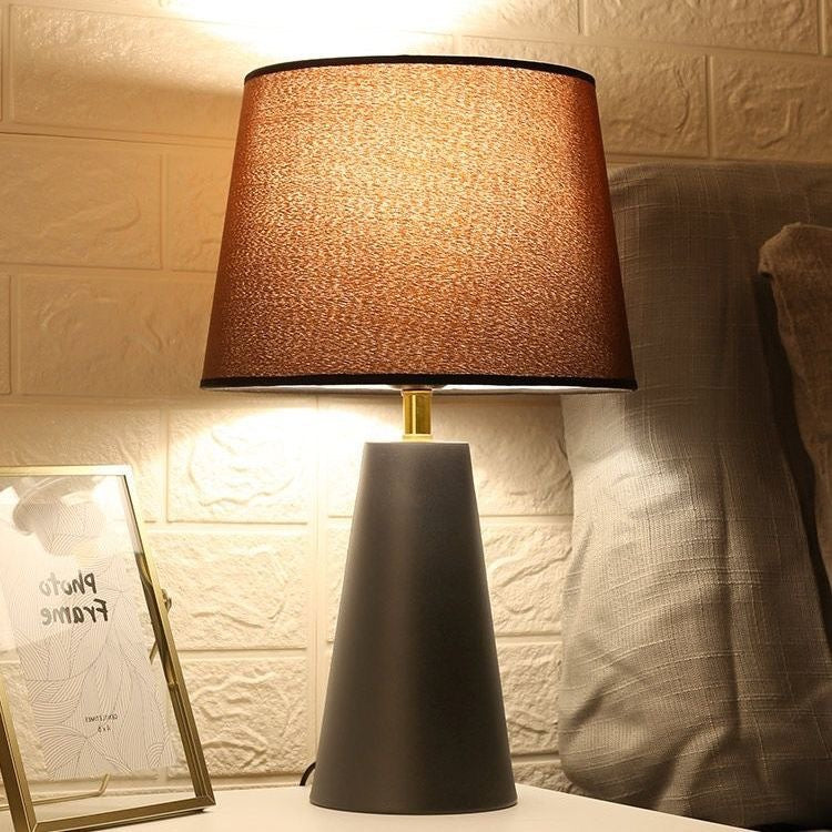 Modern Artistic Table Lamp